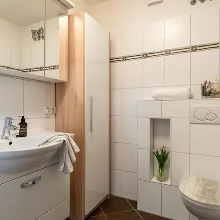 דירה Strandhuus-ehem-strandhotel-wohnung-319-strandsicht-typ-ii הייליגנהאפן