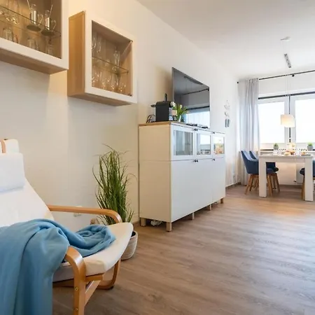 דירה Strandhuus-ehem-strandhotel-wohnung-319-strandsicht-typ-ii הייליגנהאפן